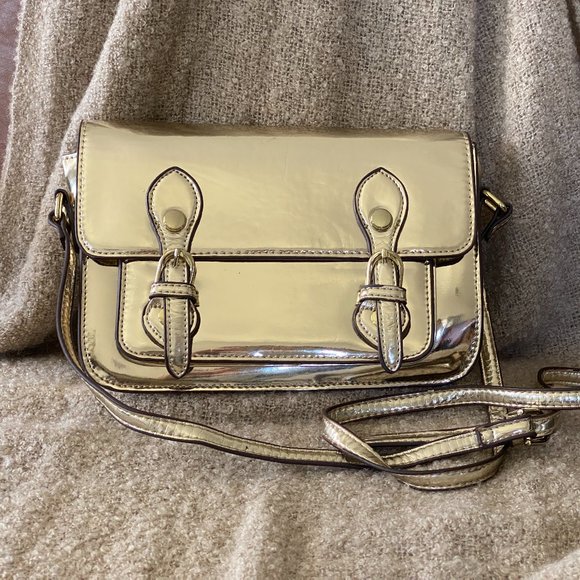 Steven by Steve Madden Light Gold Chrome Crossbody Bag - Picture 1 of 10